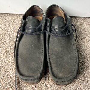 Men’s Clark’s thin sole wallabees